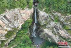 “镜观”浙江奉化雪窦山：影像定格千年诗意